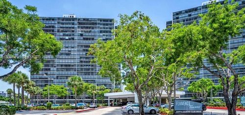 607-3701 Country Club Dr, Aventura, FL, 33180-1718 | Card Image
