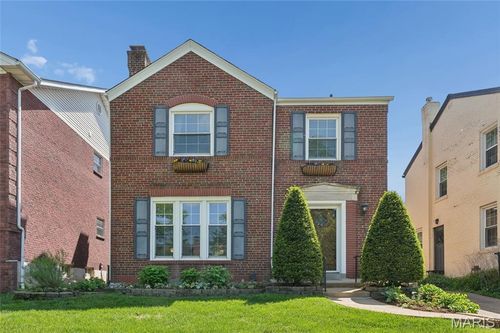 7848 Stanford Ave, University City, MO, 63130-3610 | Card Image