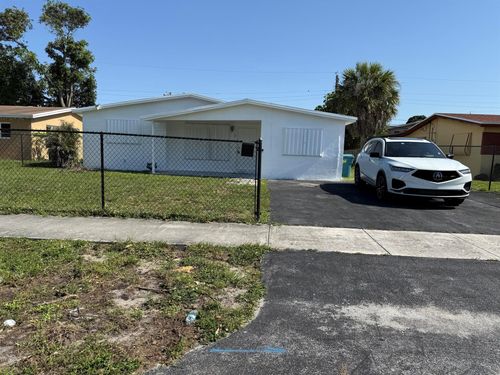 3740 Nw 9th Street, Lauderhill, FL, 33311 | Card Image