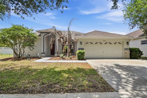 16825 Harrierridge Pl, LITHIA, FL, 33547-5805 | Card Image