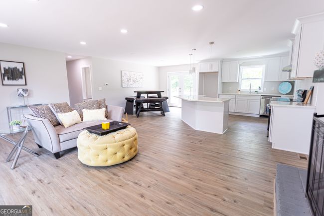 1073 We King Rd, House other with 3 bedrooms, 3 bathrooms and 3 parking in Commerce GA | Image 61