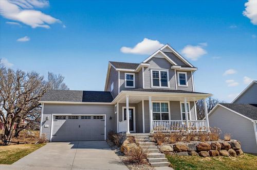 523 Tawny Elm Parkway, MADISON, WI, 53593 | Card Image