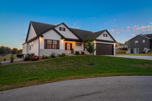 17382 Emily Ct, Boonville, MO, 65233-4205 | Card Image