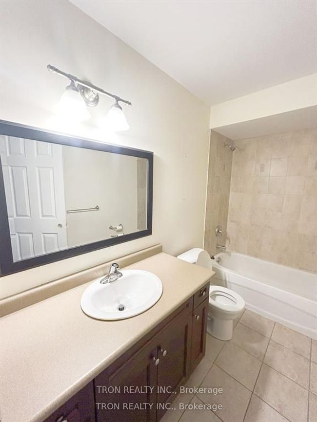 888 Barbados St, House other with 4 bedrooms, 3 bathrooms and 4 parking in Oshawa ON | Image 19