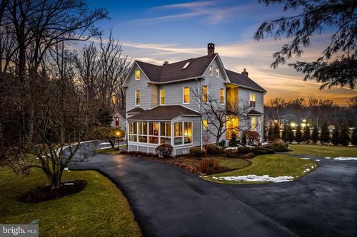 8412 Stevenson Rd, PIKESVILLE, MD, 21208-1835 | Card Image