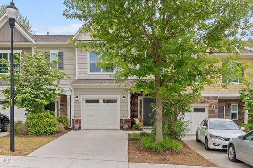 105 Writing Rock Pl, Apex, NC, 27539-9403 | Card Image