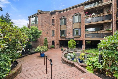 101-2320 W 40th Avenue, Vancouver, BC, V6M4H6 | Card Image