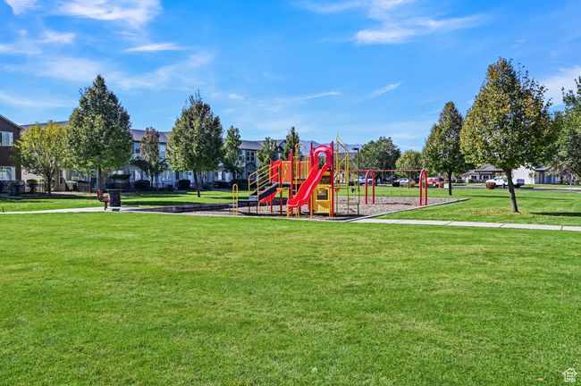 View of play area with a yard | Image 31