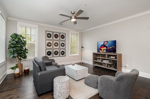 apt-201-3100 Belwood St, Nashville, TN, 37203-2684 | Card Image