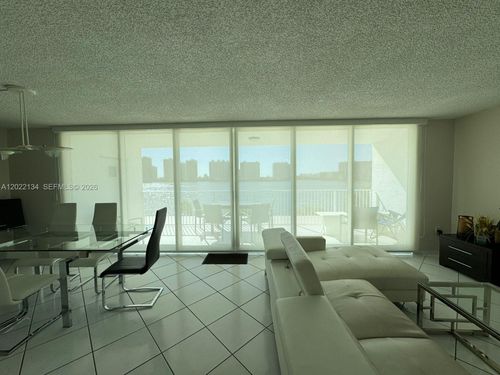 405-17800 N Bay Rd, Sunny Isles Beach, FL, 33160-1921 | Card Image