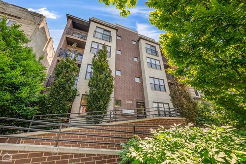 4235 S Calumet Ave, Chicago, IL, 60653-4731 | Card Image