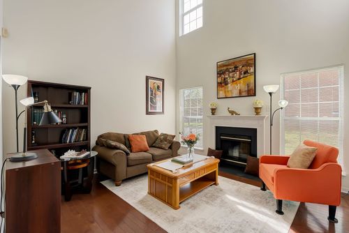 200 Nashboro Greens Ct, Nashville, TN, 37217-3929 | Card Image