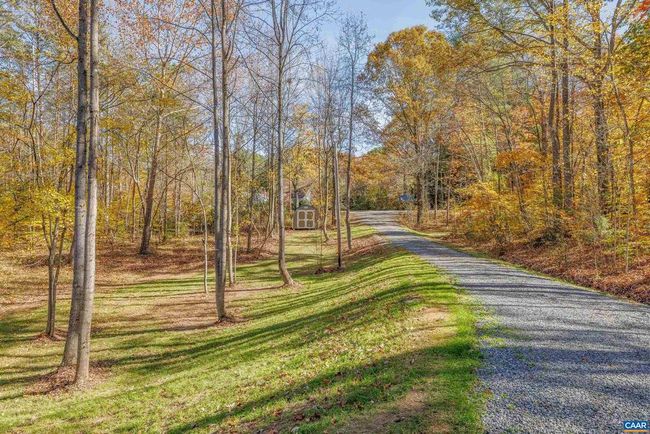 263 Tinsley Dr, House other with 5 bedrooms, 3 bathrooms and null parking in RADIANT VA | Image 5