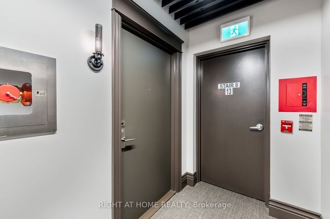 LPH02 - 608 Richmond St W, Condo with 2 bedrooms, 2 bathrooms and null parking in Toronto ON | Image 7