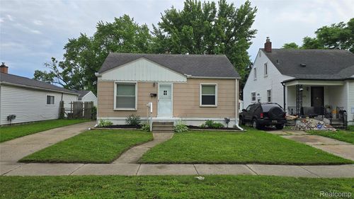 828 Hayes Ave, Hazel Park, MI, 48030-2570 | Card Image