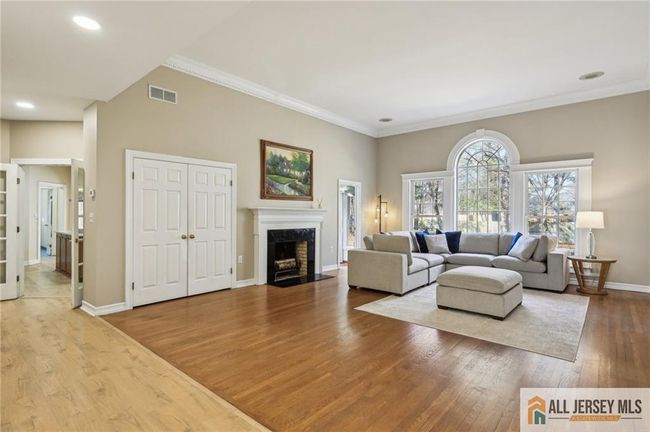 12 Brookside Ct, House other with 4 bedrooms, 4 bathrooms and null parking in CRANBURY NJ | Image 6