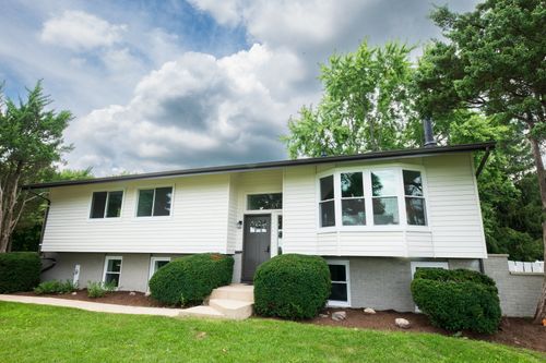 42W316 Silver Glen Rd, St. Charles, IL, 60175-8341 | Card Image