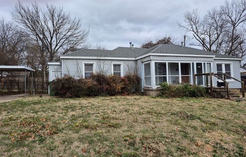 905 Sycamore Dr, Garland, TX, 75041-1749 | Card Image