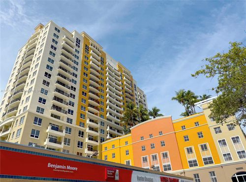 404-3232 Sw 22nd Ter, Miami, FL, 33145-3110 | Card Image