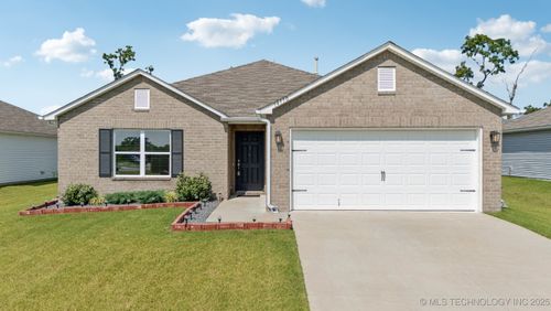 14110 N 73rd East Ave, Collinsville, OK, 74021-4653 | Card Image