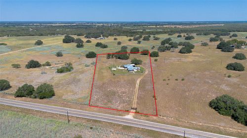 3752 Fm-77, Nixon, TX, 78140 | Card Image