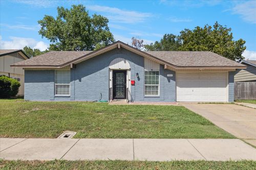 1309 Kingston Dr, Lewisville, TX, 75067-5129 | Card Image