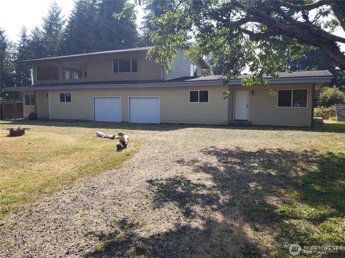 1012 Haek Ln, Aberdeen, WA, 98520-7127 | Card Image