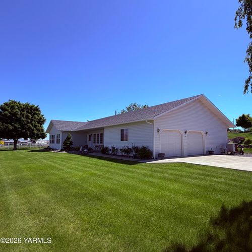 14920 Mcauley Rd, Yakima, WA, 98908-9133 | Card Image
