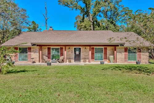 450 Piney Point Dr, Sour Lake, TX, 77659-9245 | Card Image