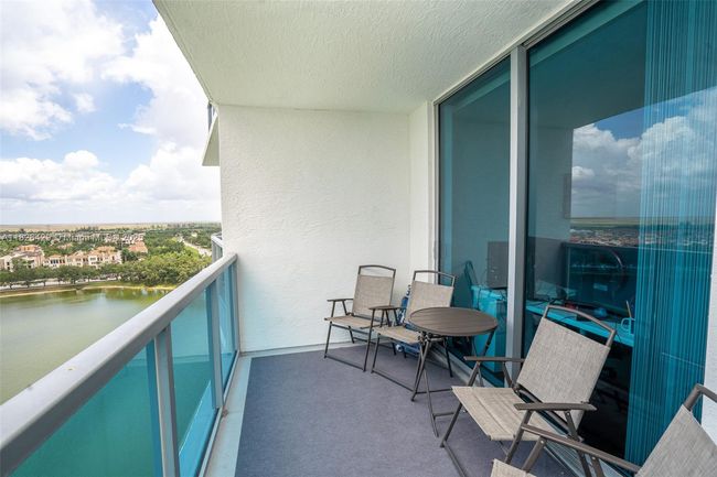 APT-1603N - 2641 N Flamingo Rd, Condo with 2 bedrooms, 2 bathrooms and null parking in Sunrise FL | Image 16