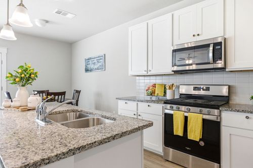 b-17205 Leafroller Dr, Pflugerville, TX, 78660 | Card Image