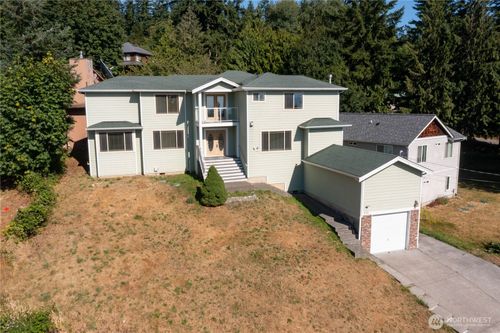 4136 Malachite Rd, Bellingham, WA, 98226-8725 | Card Image