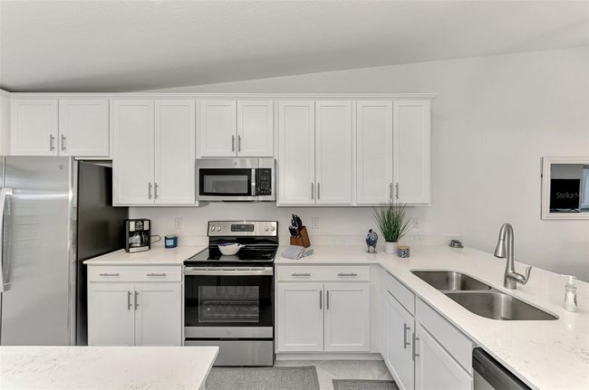 UNIT-208 - 12470 Wellen Golf St, Condo with 2 bedrooms, 2 bathrooms and null parking in Venice FL | Image 22