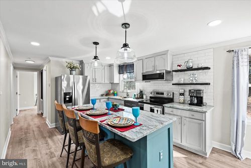 15324 Currin St, RUTHER GLEN, VA, 22546-3719 | Card Image