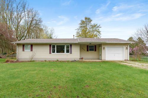 35769 Margurite Ln, Paw Paw, MI, 49079-9663 | Card Image