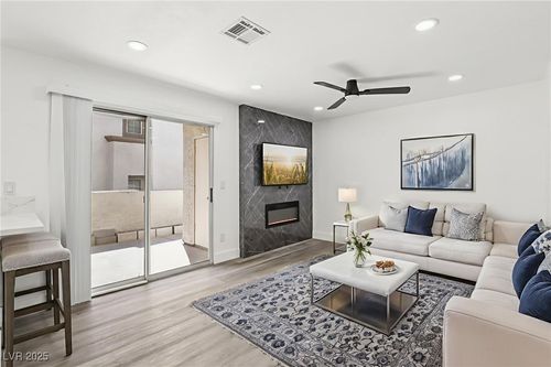 apt-1034-3150 Soft Breezes Dr, Las Vegas, NV, 89128-7225 | Card Image