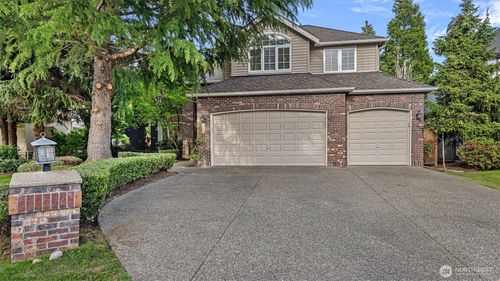 110 247th Avenue Se, Sammamish, WA, 98074 | Card Image