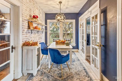 1917 Arthur St, Caldwell, ID, 83605-4330 | Card Image