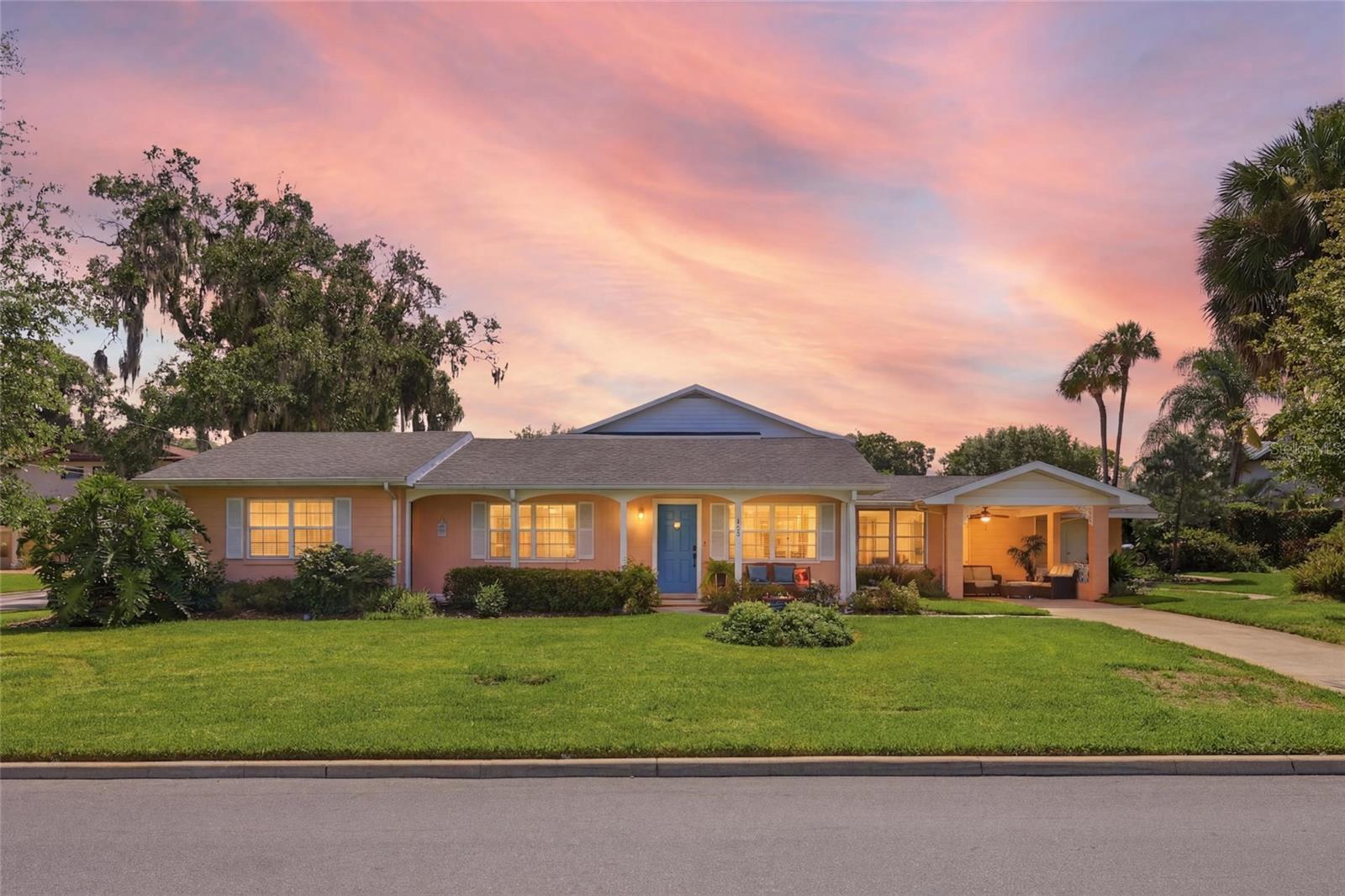 Residential in MOUNT DORA