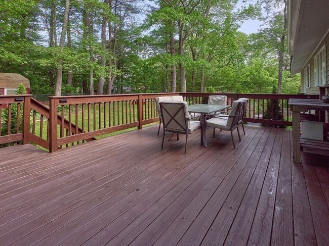 190 Stafford St, House other with 3 bedrooms, 2 bathrooms and 8 parking in Charlton MA | Image 15