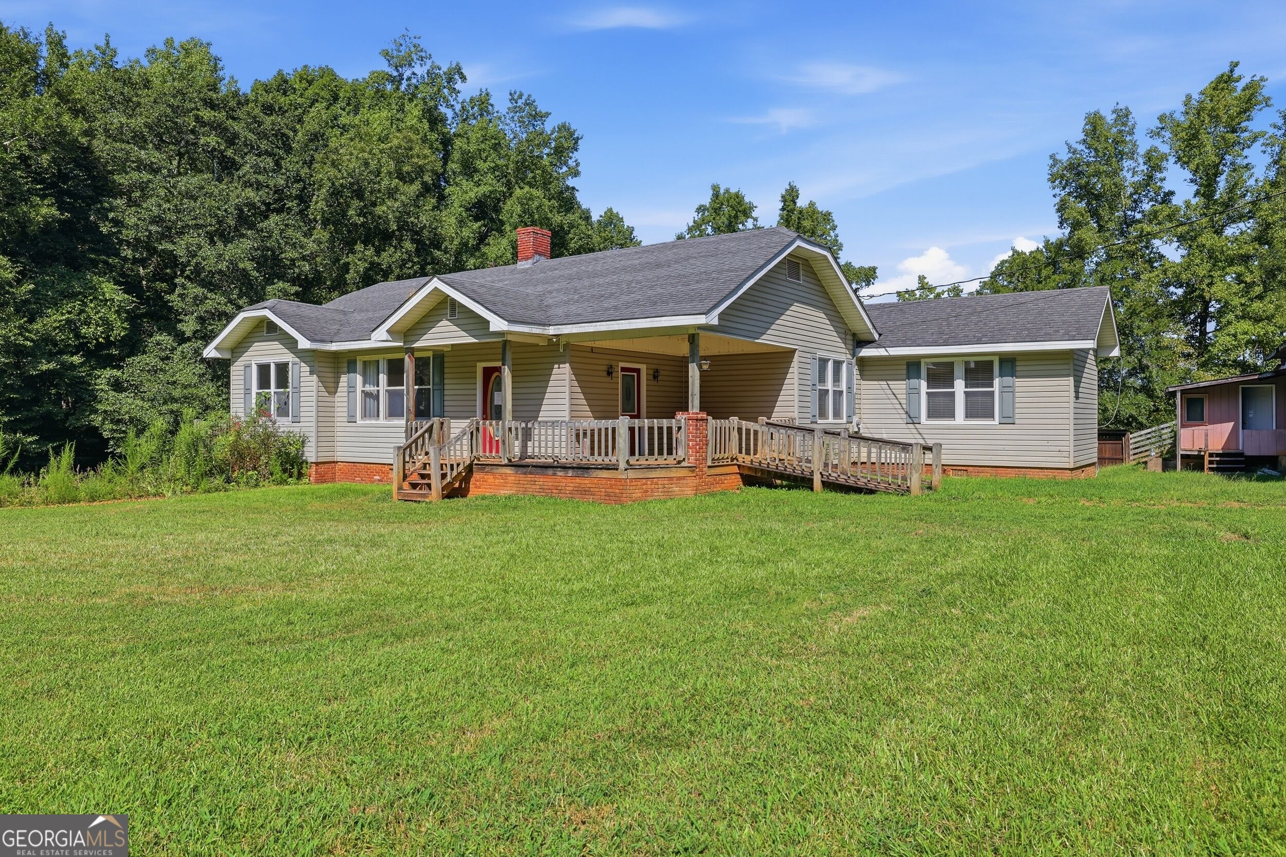 Residential in Elberton