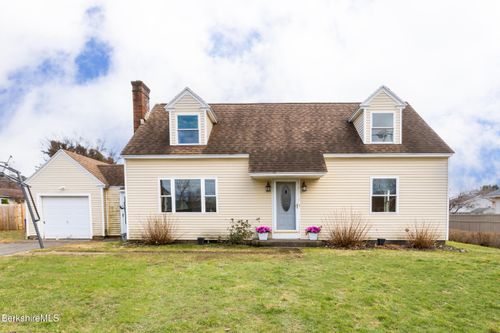 1842 East St, Pittsfield, MA, 01201-3815 | Card Image