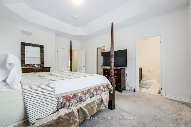2 Hough Lane, House attached with 3 bedrooms, 3 bathrooms and 1 parking in Ajax ON | Image 26