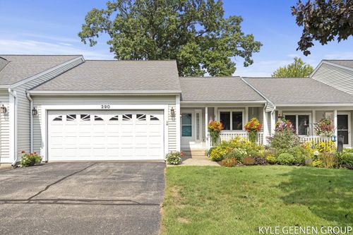 290 Winter Oak E, Holland, MI, 49424-6642 | Card Image