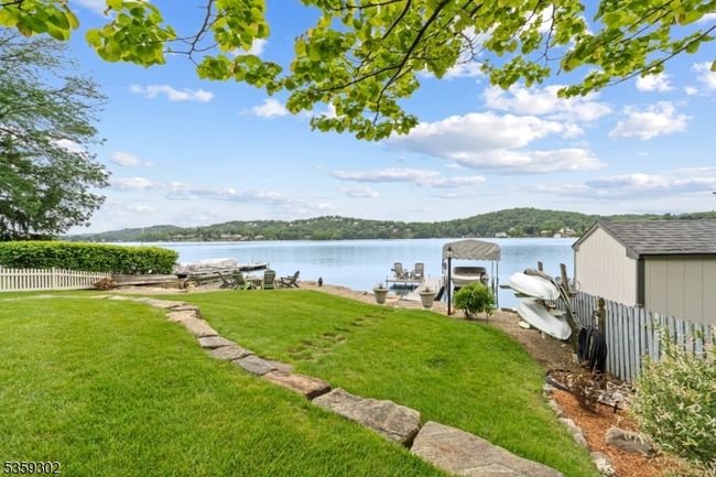 34 E Shore Trl, House other with 3 bedrooms, 2 bathrooms and null parking in Sparta NJ | Image 41