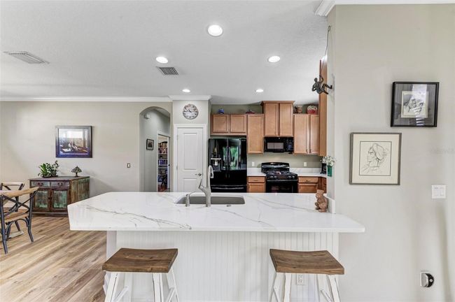 5016 Savona Run, House other with 2 bedrooms, 2 bathrooms and null parking in BRADENTON FL | Image 9