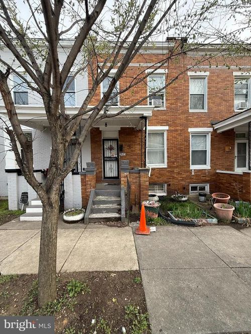 2611 E Chase St, BALTIMORE, MD, 21213-3705 | Card Image