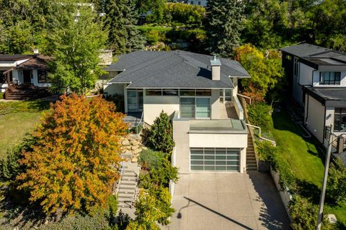 2312 Juniper Rd Nw, Calgary, AB, T2N3V2 | Card Image