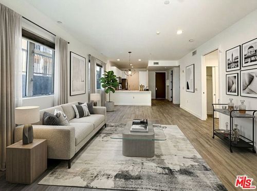 apt-101-6001 Carlton Way, Hollywood, CA, 90028-6946 | Card Image