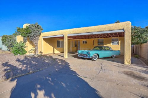 7738 Haines Ave Ne, Albuquerque, NM, 87110-5518 | Card Image